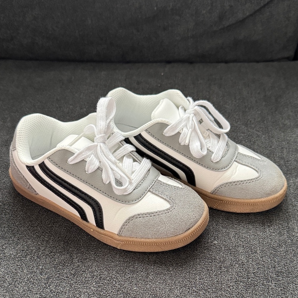 Cat & Jack sneakers